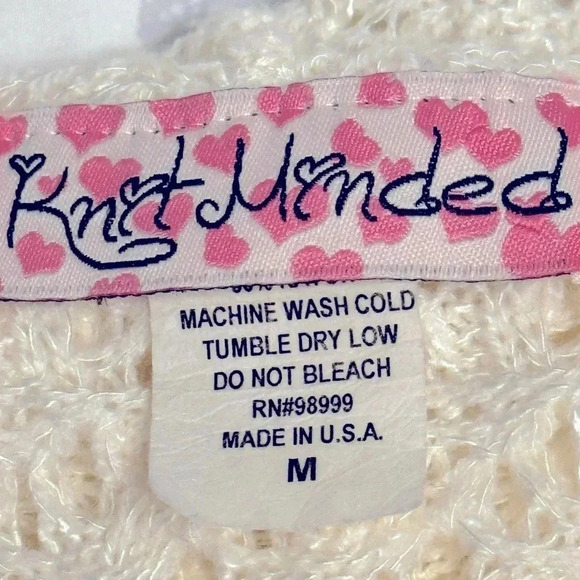 Knit Minded sleeveless hoodie sweater size medium minimalist and elegant - Picture 3 of 4